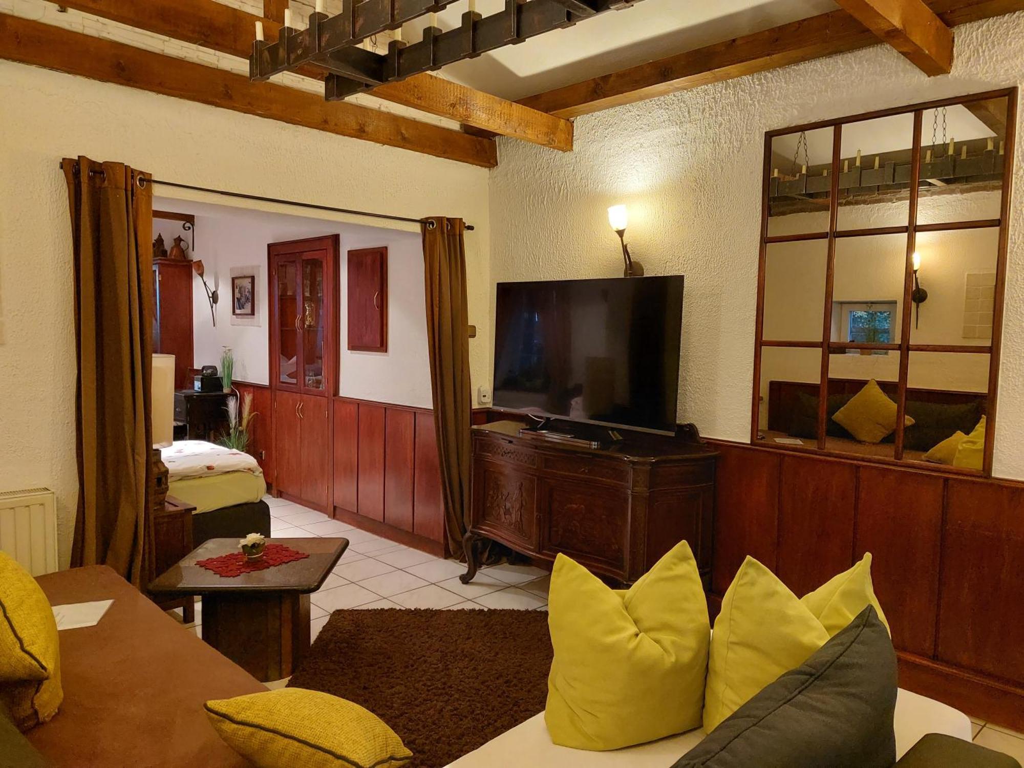 Ferienwohnung Villa Del Viola Leonardo Apartment Heinsberg  Bagian luar foto